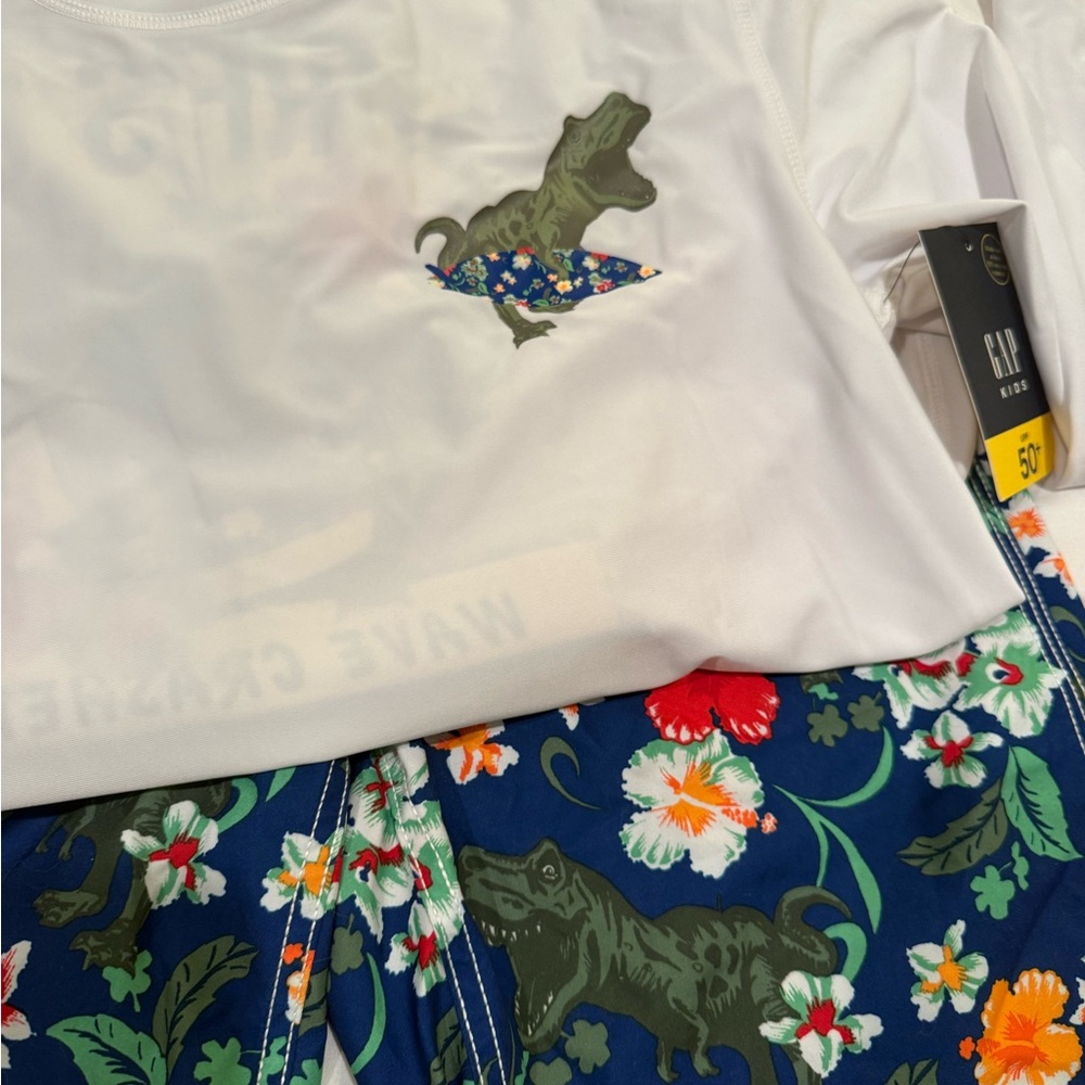 GAP Surf swim trunks